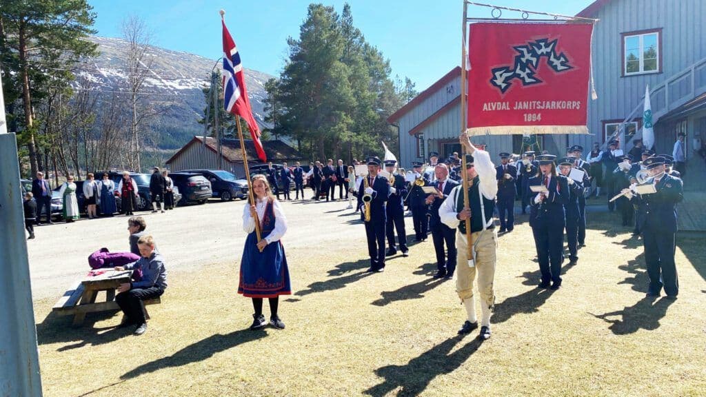 17. mai-feiring utenfor Basheim